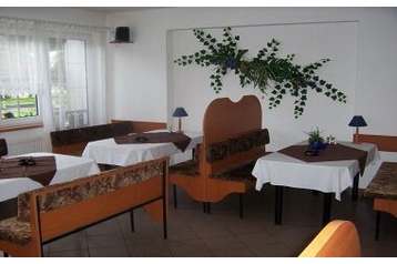 Slovakia Penzión Trenčianske Teplice, Eksteriør